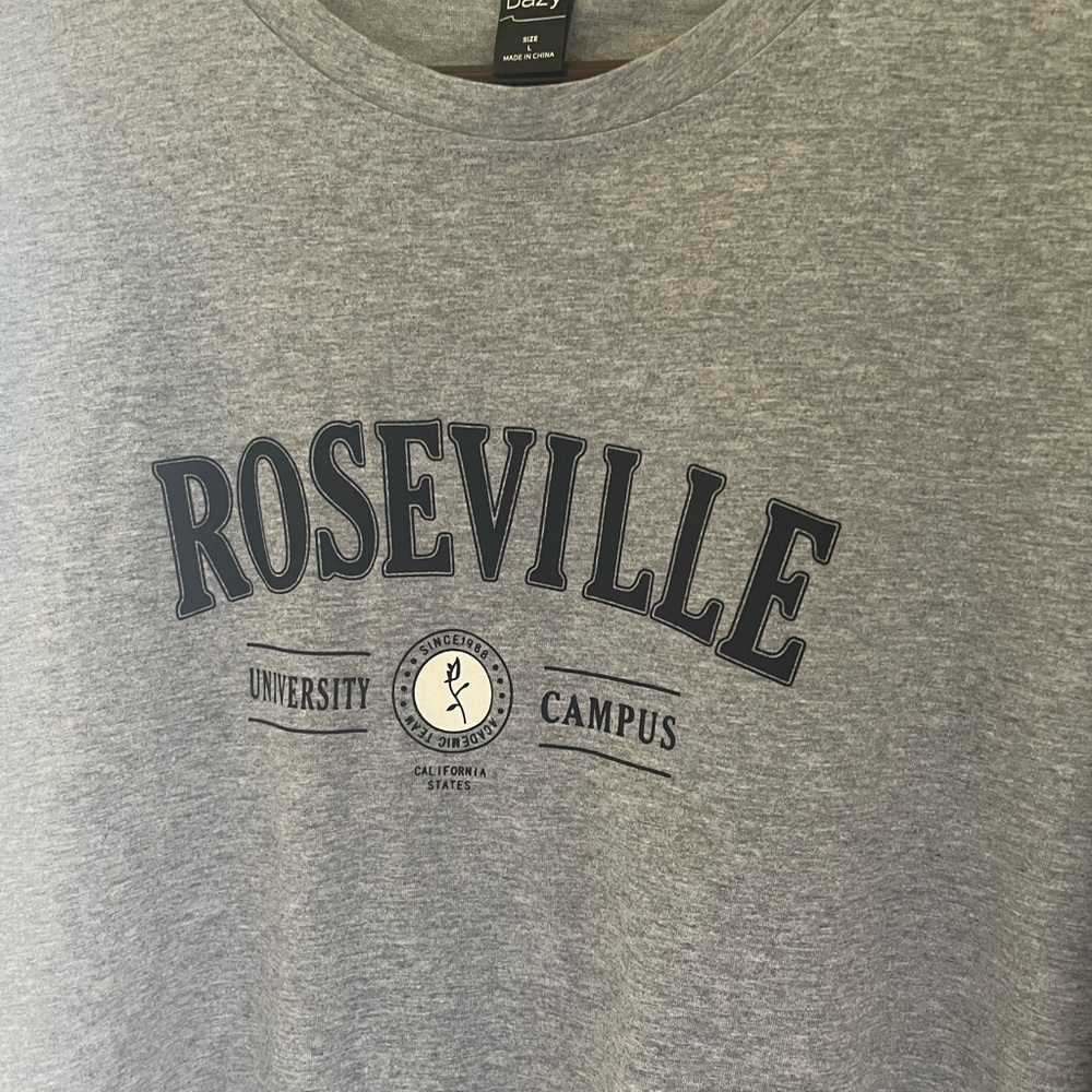 Men’s Roseville University Yee